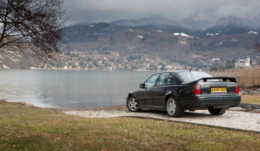  Vauxhall Omega Lotus by Carlton 1990 года  (фото 19 из 34)